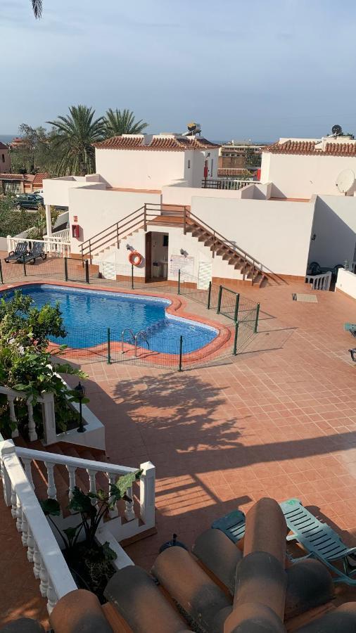 Apartamentos Villa Aurora فايي غران ري المظهر الخارجي الصورة