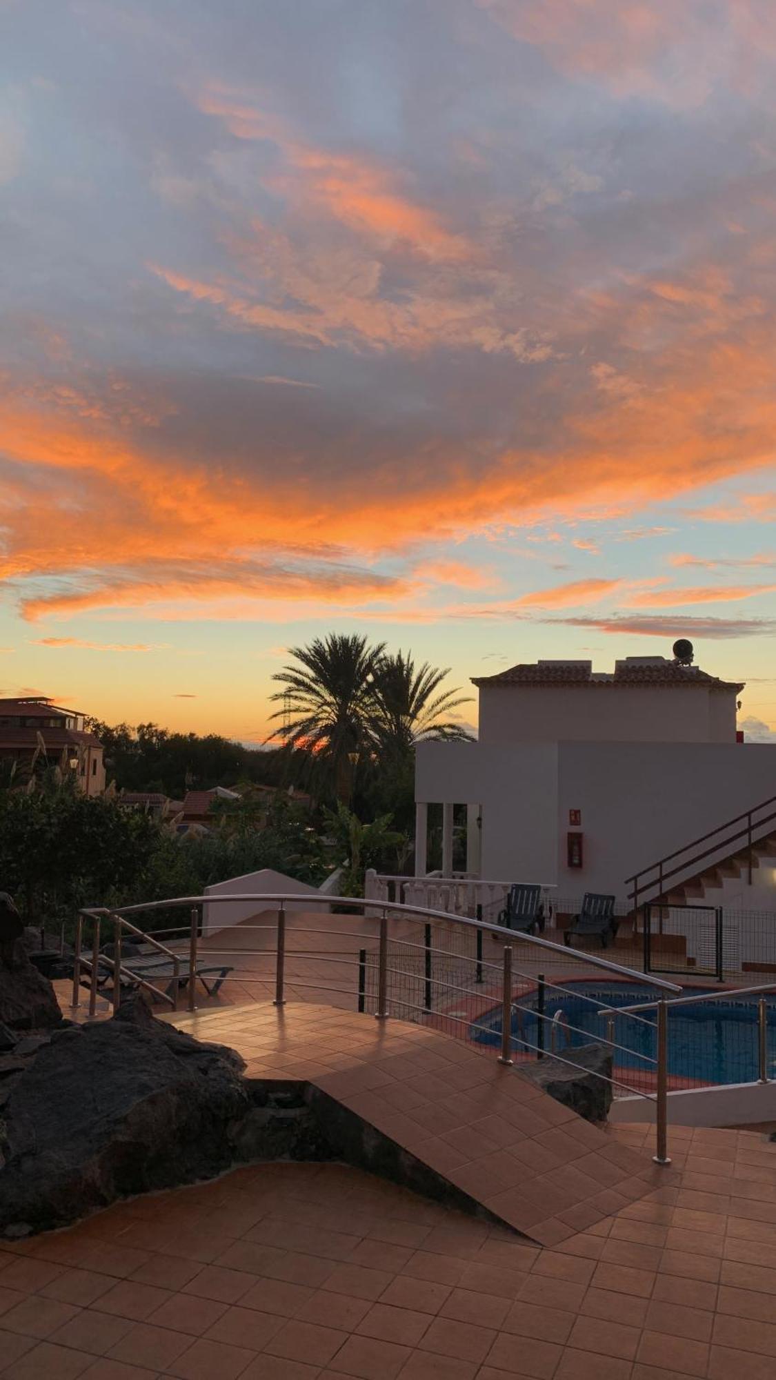 Apartamentos Villa Aurora فايي غران ري المظهر الخارجي الصورة